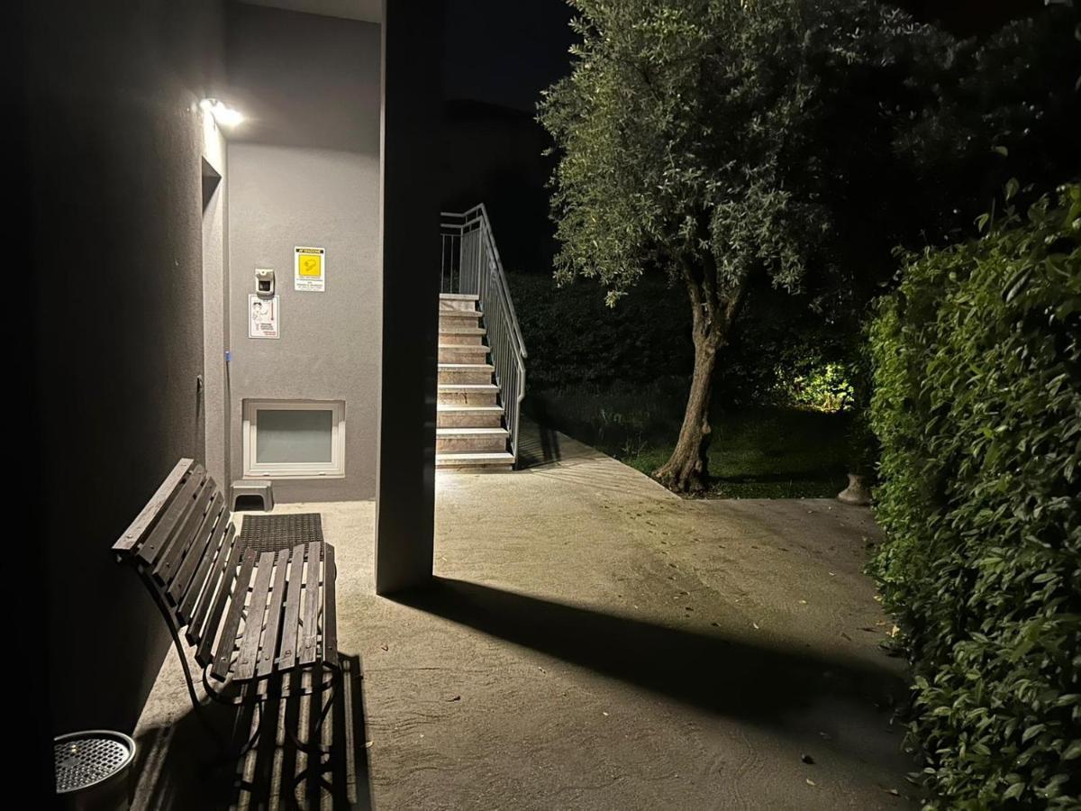 B&B Relax Rooms - Villa Murari Bra Βερόνα Εξωτερικό φωτογραφία